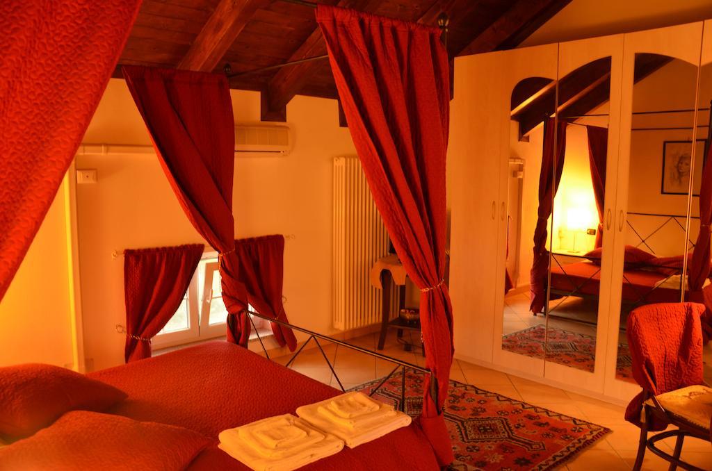 Villa Sassi Ac Alessandria Habitación foto